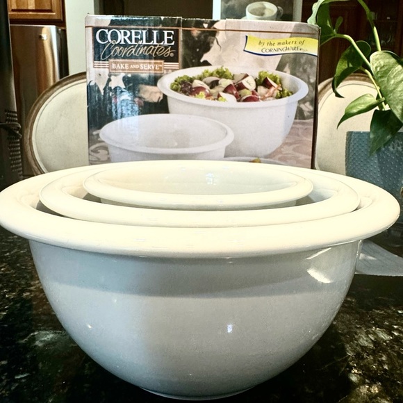 CORELLE by the makers of CORNINGWARE®
STONEWARE Coordinates Bake and serve 3Pc - Picture 1 of 10